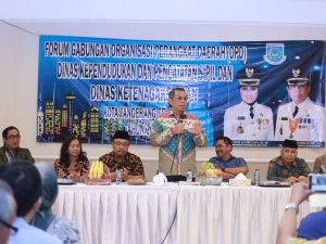c_300_225_16777215_00_images_news_wakil_walikota_buka_forum_opd_disdukcapil_dan_disnaker.jpeg